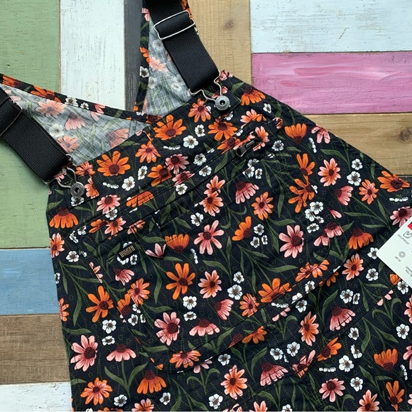 Duluth Trading Co Pants - NWT Duluth 1X x31L  Heirloom Gardening Bib Overalls Black Cornflowers Farm Bibs